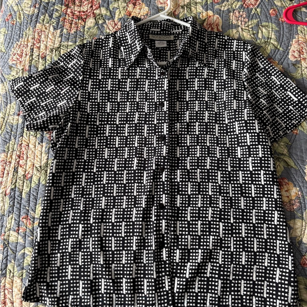 Black and White vintage button up
